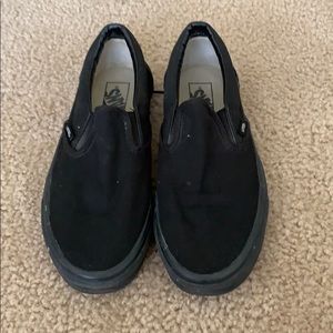 Black slip on vans Men’s 8.5/Women’s 10